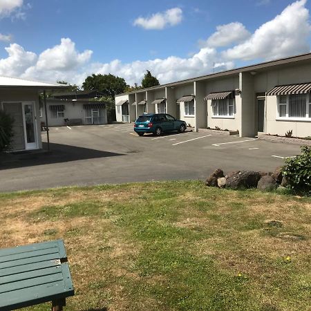 Feilding Motel Екстериор снимка